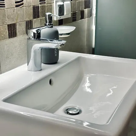 Odolany Apartment, Wola, Wi-fi, Parking, Jana Kazimierza 32, Balkon, 31m2 Apartmán Varšava