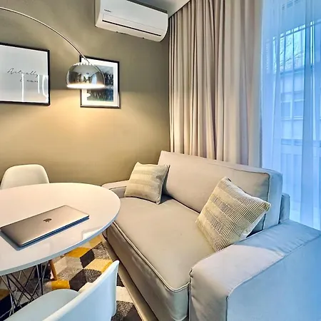 Odolany Apartment, Wola, Wi-fi, Parking, Jana Kazimierza 32, Balkon, 31m2 Appartement *