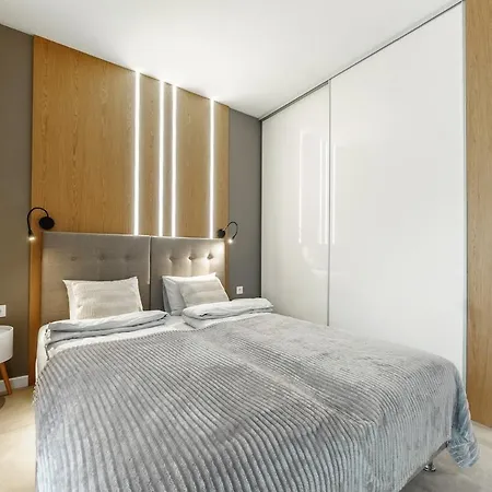 Odolany Apartment, Wola, Wi-fi, Parking, Jana Kazimierza 32, Balkon, 31m2 * Warschau